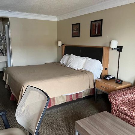 Southern Lodge Orangeburg Exterior foto